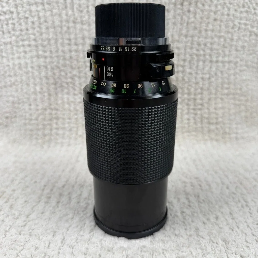 Vivitar Series 1 70-210mm f3.5 Macro Zoom Lens Olympus‎ Mount with Case